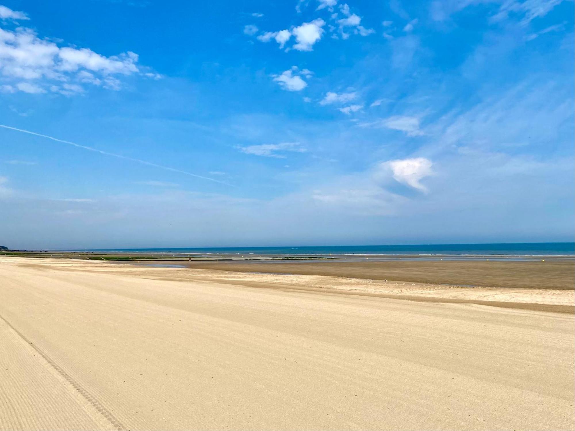 Lesparisnormands - Magnifique Vue Mer - Centre Et Plage Villers-sur-Mer Exterior photo